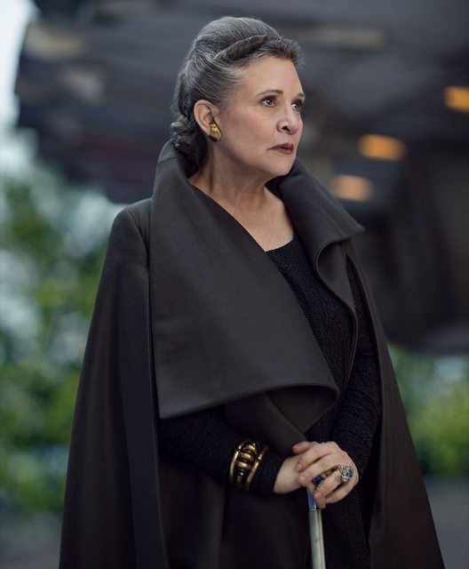 Leia-Crait-tlj